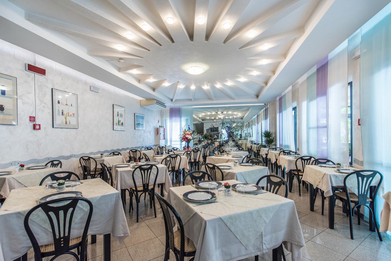 Hotel Nuovo Giardino Rimini Exterior photo